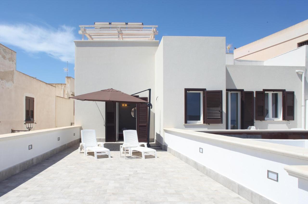 Casa Maja Rooms & Suites 法维尼亚纳 外观 照片